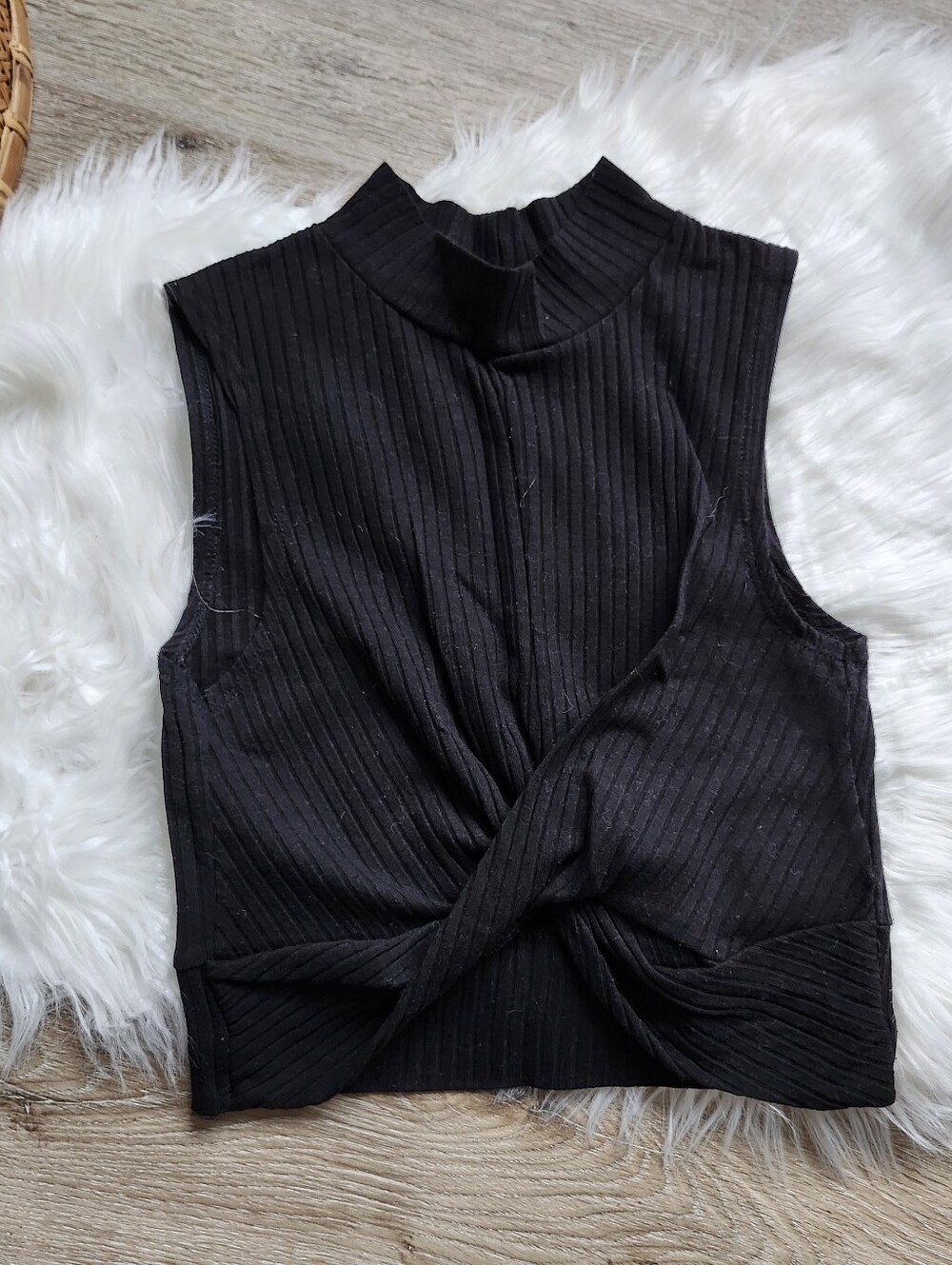 Sleeveless Twist-Front Ribbed Mock Neck Crop Top - Black